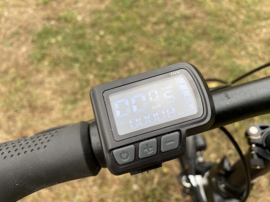 Kompaktes Display am FFR7050 - eBikeNews