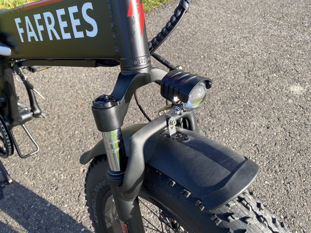Frontscheinwerfer und Federgabel