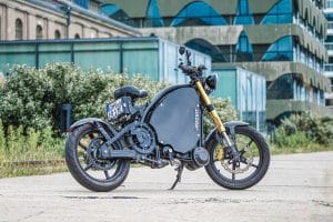 100 km/h mit Pedalantrieb: Das „E-Bike“ eRockit darf sogar auf die Autobahn
