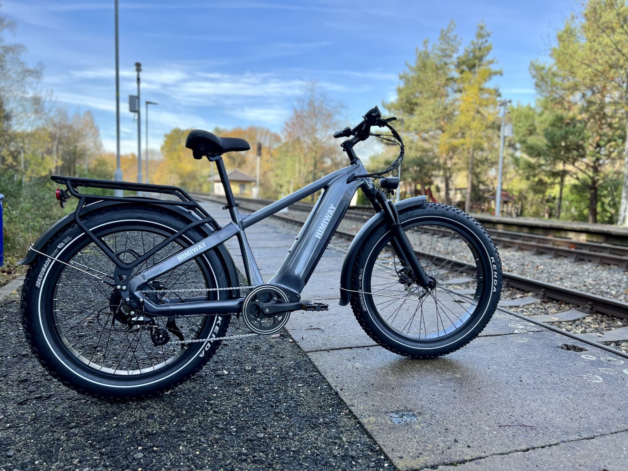 Himiway Zebra: Fahrfertig aufgebaut und fahrbereit | Quelle: eBikeNews