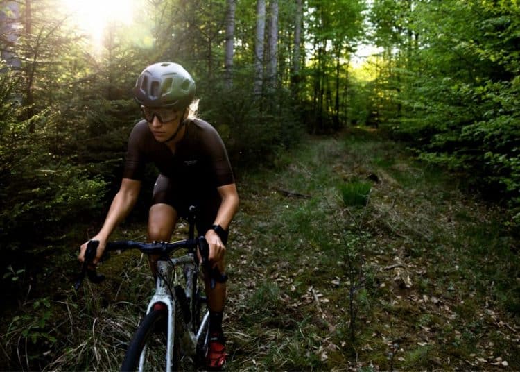 Gravel Helm by Uvex | ebike-news
