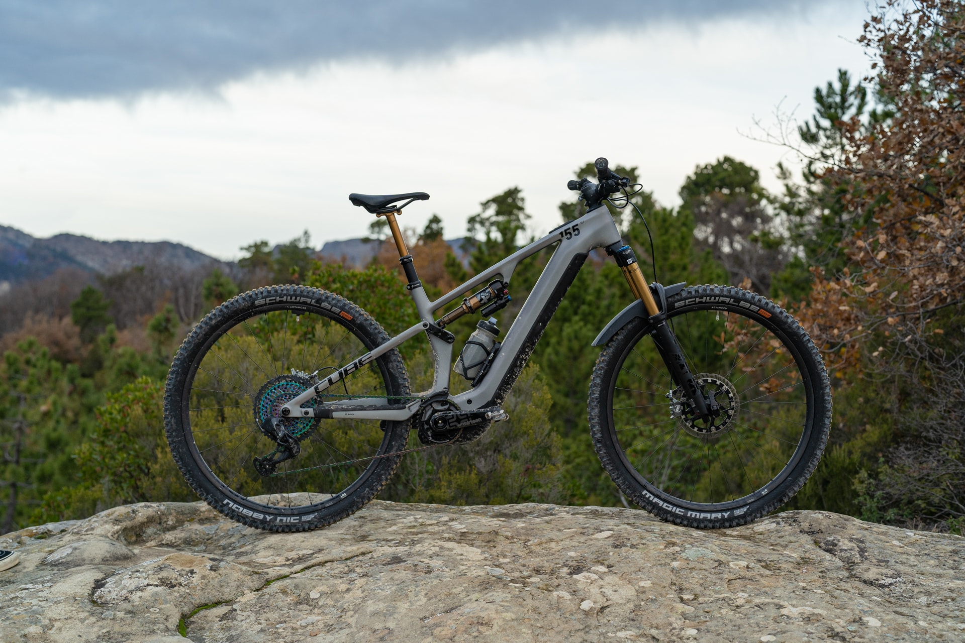 cube enduro bike