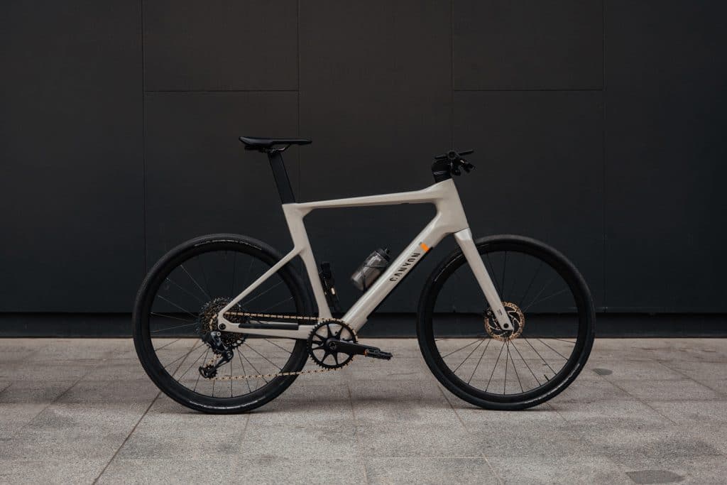 Canyon Roadlite:ON CF 9 LTD - eBikeNews