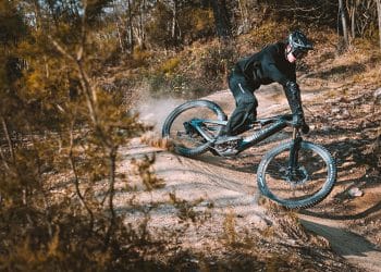 Shimano EP8 - THOK Gram RC in action 1 LR3