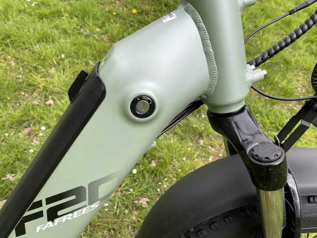 Beide Akkus sind entnehmbar - eBikeNews