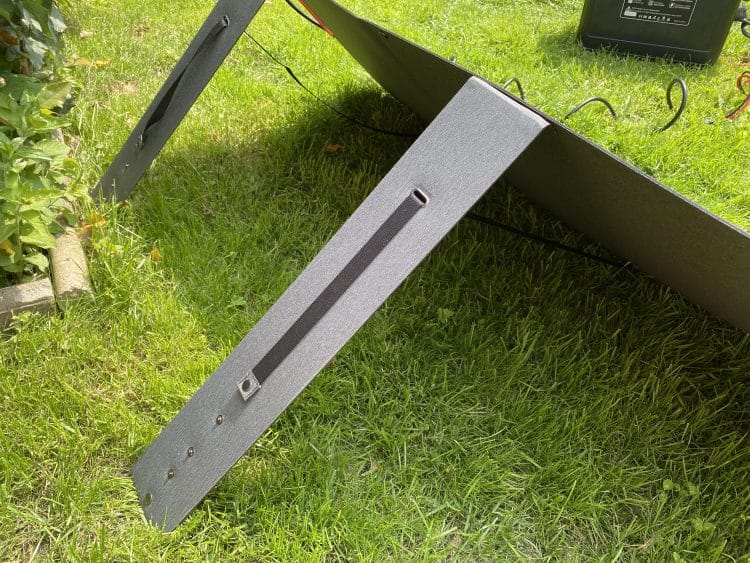 Fossibot Aufständerung ist innovativ gelöst