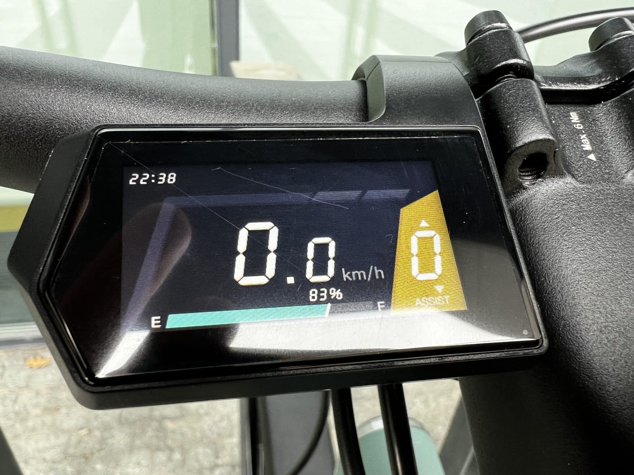 Tenways AGO X - Display mit Anzeige von Unterstützungsstufe und Geschwindigkeit | Foto: eBikeNews