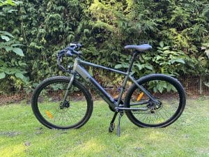 Avaka R3: Billiges E-Roadbike mit Heckantrieb im Test