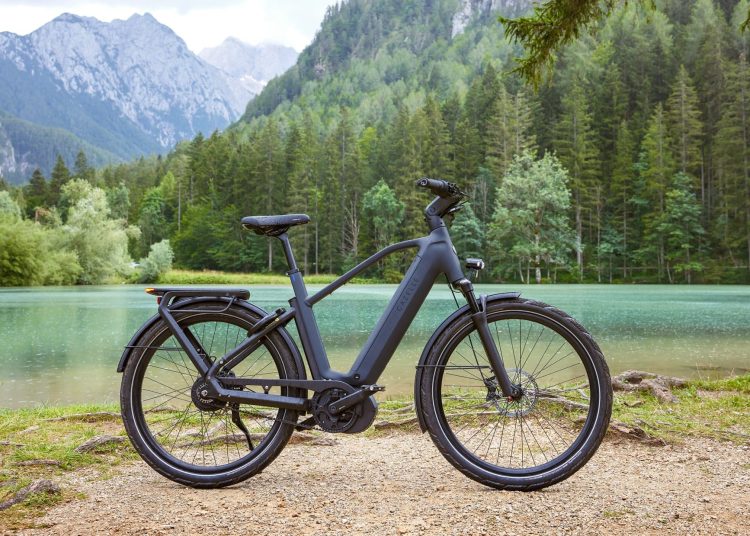 Bosch Performance CX | Bosch-Antrieb | City E-Bike - 23031139 Gazelle Ecl 2023 dag 20289 scaled e1694021852294