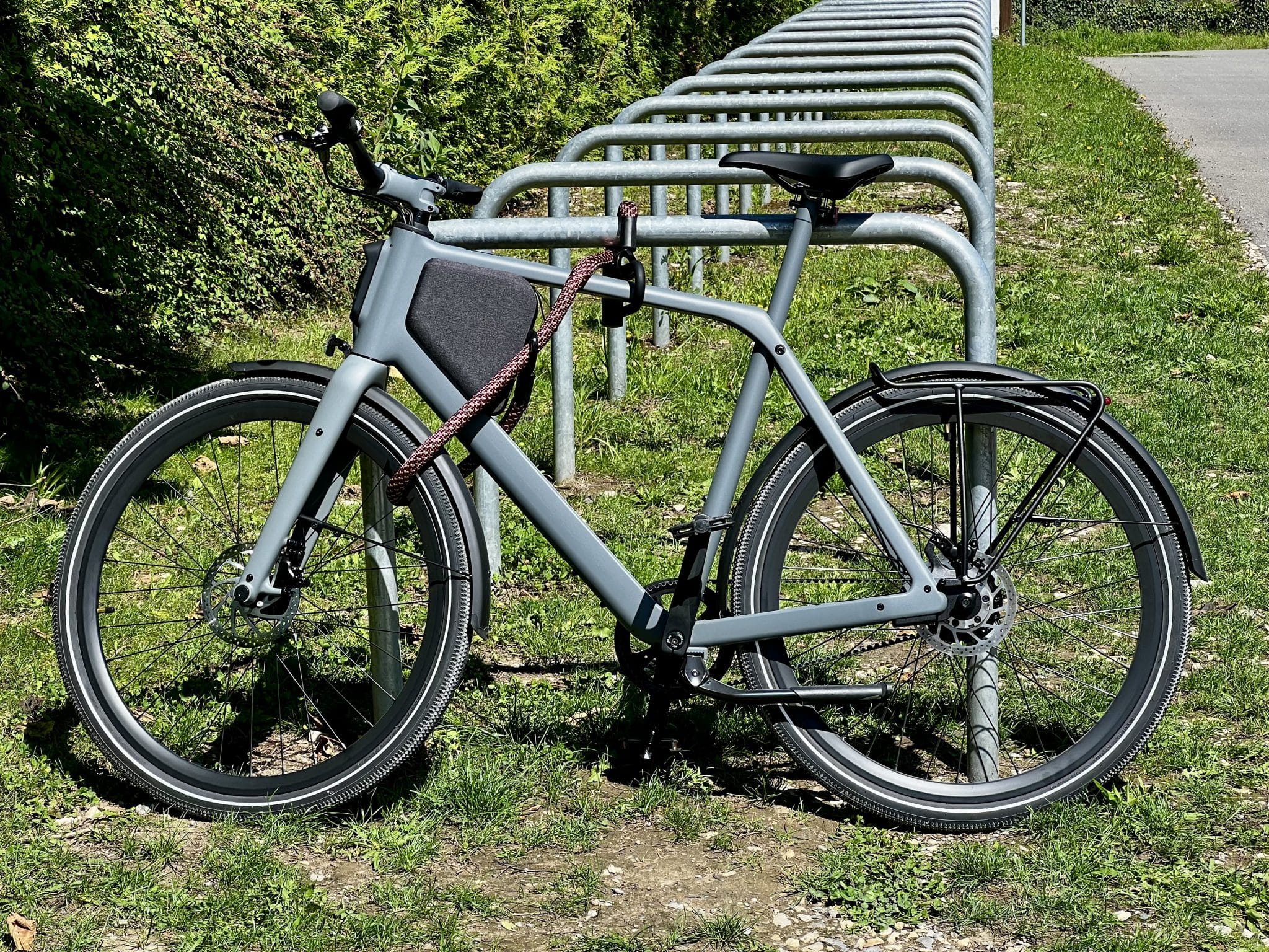 Lemmo One Test: E-Bike ist super sicher mit Tex-Lock-Schloss und elektronischem Schloss | Quelle: eBikeNews