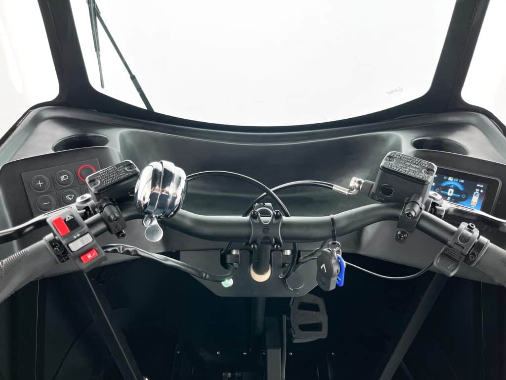 Antric EVO_1 Cockpit