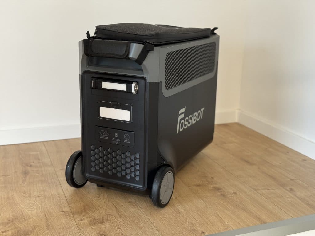 Fossibot F3600 Rückseite mit Licht - eBikeNews