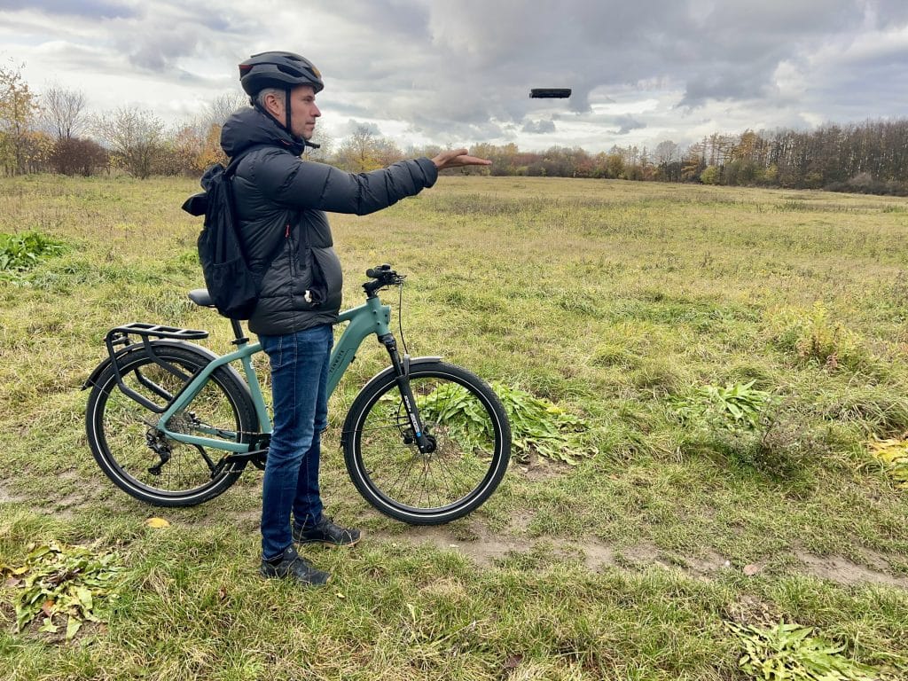 Hover Air X1 Test: Fliegt von der Handfläche los | Quelle: eBikeNews