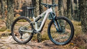 Focus macht seine E-Fullys noch leichter: Das All-Mountain-E-Bike VAM² SL
