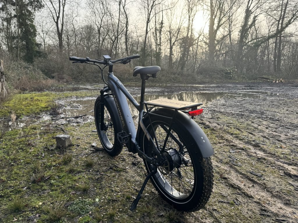 Mokwheel E-Bike Basalt Test im Matsch