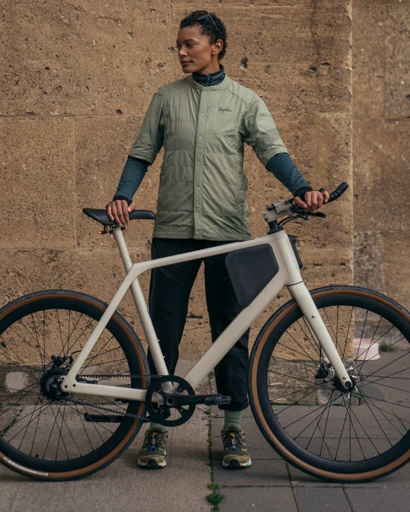 Lemmo One 2024 (Berlin) 06 CUSTOM L SAND BELT