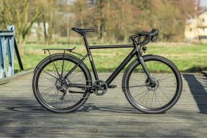 BZEN Berlin: Neues E-Gravel für den Alltag wiegt unter 16 kg