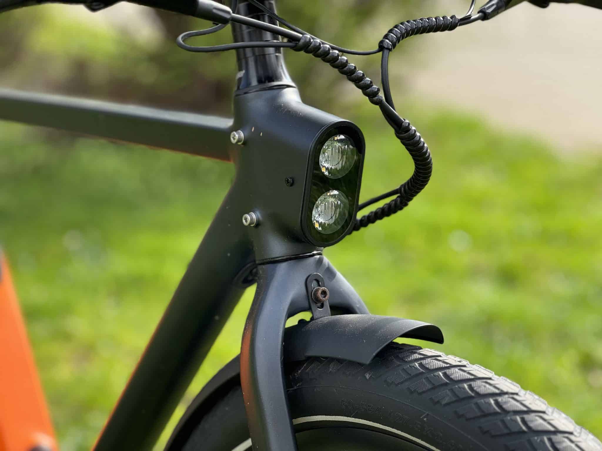 integrierte Frontleuchte am P275 Pro