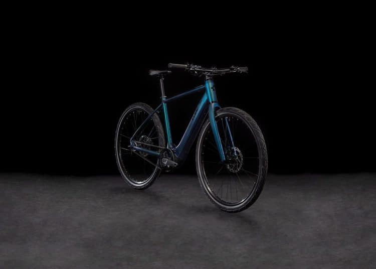 Neues Urban E-Bike Cube Editor Hybrid fährt in fünf Varianten vor - eBikeNews