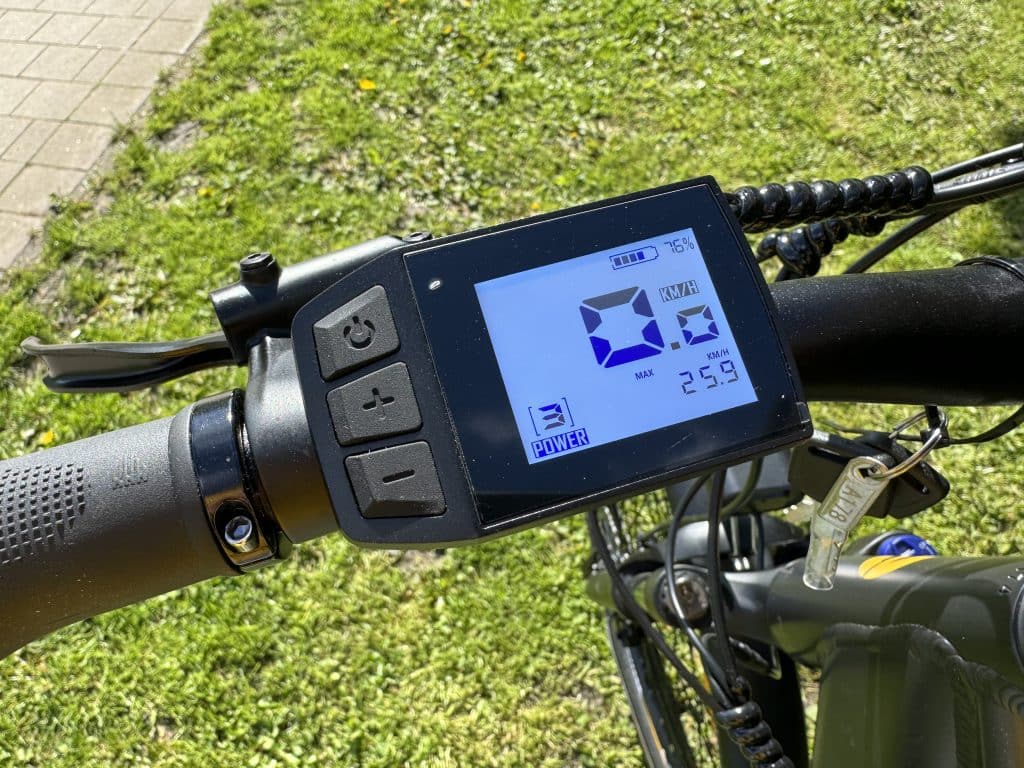 kleines Display mit USB Port
