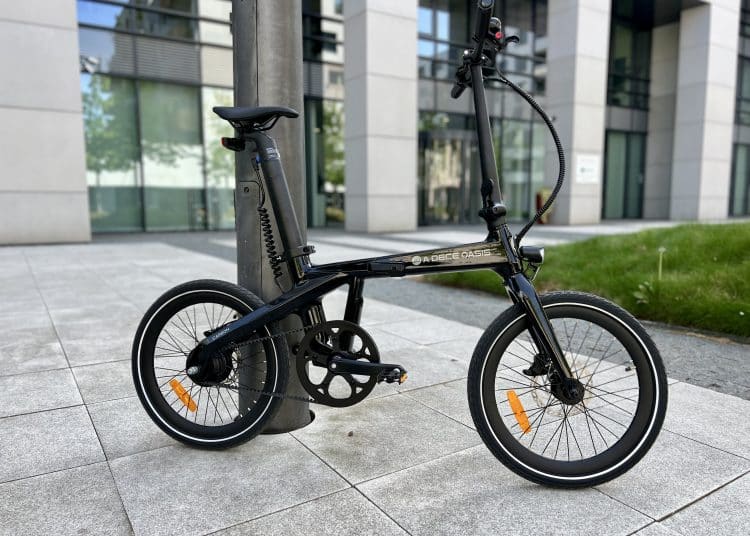 ADO Air Carbon Test: Das Modell in Iceland Black | Quelle: eBikeNews