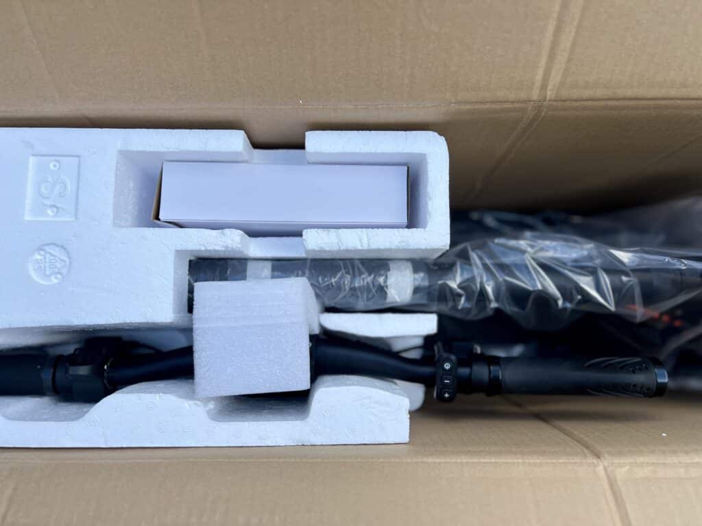 Joyor S5 ABE Test: Gut verpackt und schnell aufgebaut