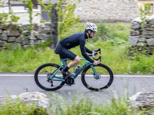 Bianchi e-Oltre vorgestellt: Ultraleichtes E-Rennrad mit Mahle X30-Power