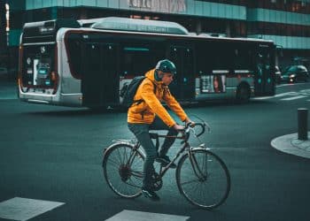 Mit Rad in Bus und Bahn – eBikeNews.