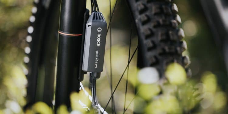 Sicherer Bremsen: Neues Bosch eBike ABS Pro für E-Mountainbikes - eBikeNews