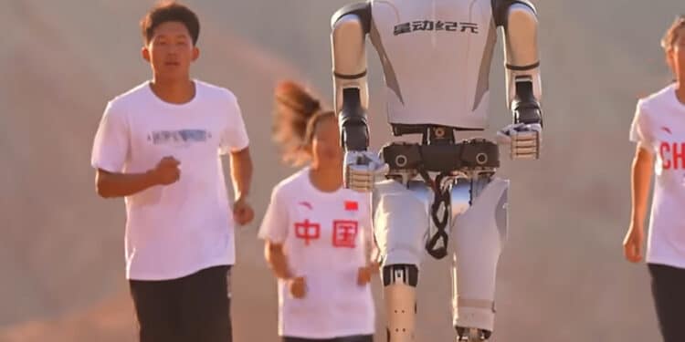 Menschlicher Roboter stellt Geschwindigkeitsrekord auf - Screenshot Video