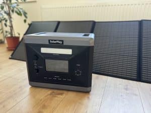 Solarplay Q2501: kompakte, leistungsfähige Powerstation mit 2160 Wh im Test