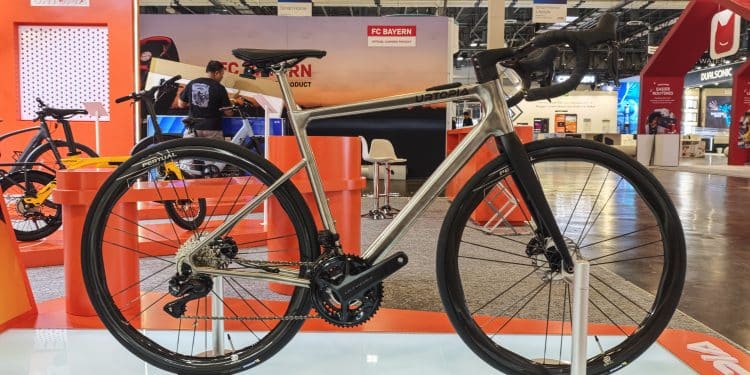 Das E-Bike Urtopia Titanium Zero – eBikeNews.
