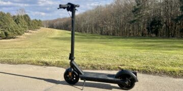 VMAX VX2 Pro schafft auch Steigungen mit Bravour