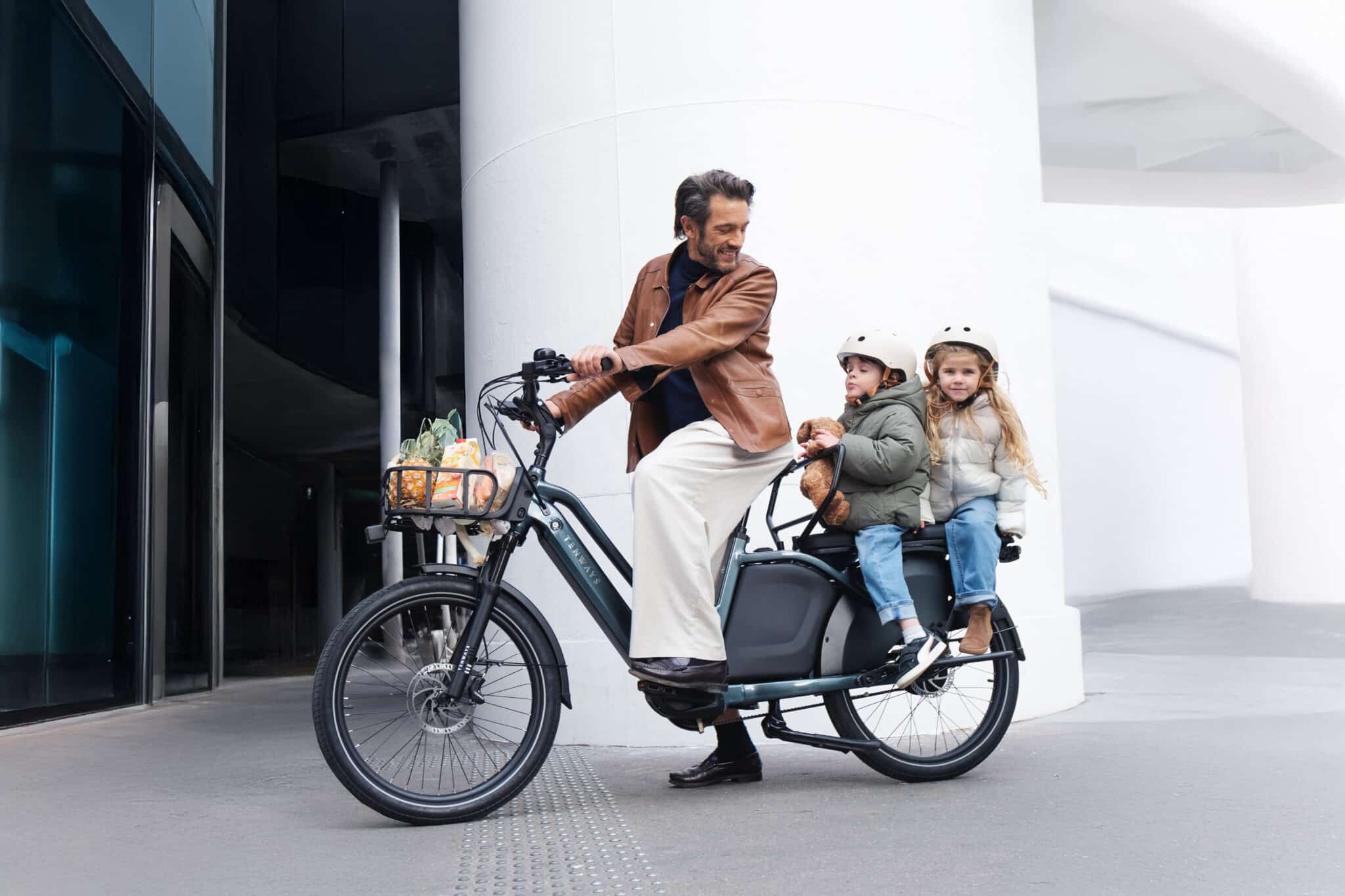Sprit-Schock: 3 Longtail-E-Bikes als günstige Auto-Alternative