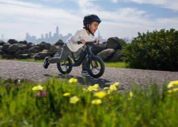 Technik - leicht leichter am leichtesten die leichtesten kinderlaufrader aus carbon
