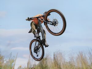 DJI-Motor im E-MTB: Megamo Reason lässt Bosch alt aussehen