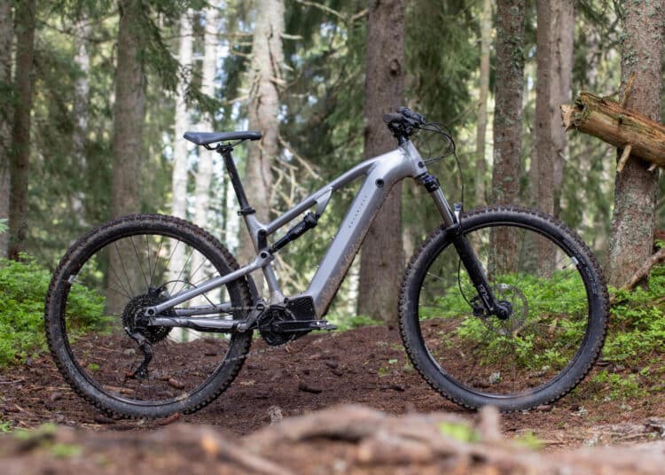 Das Rockrider E-EXPL 500S im Angebot bei Decathlon