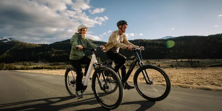 Skye Belt (Di2): Coboc enthüllt leichte E-SUVs - eBikeNews