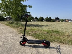 Offroad-Scooter mit 1.200 Watt: Isinwheel T8 im Test