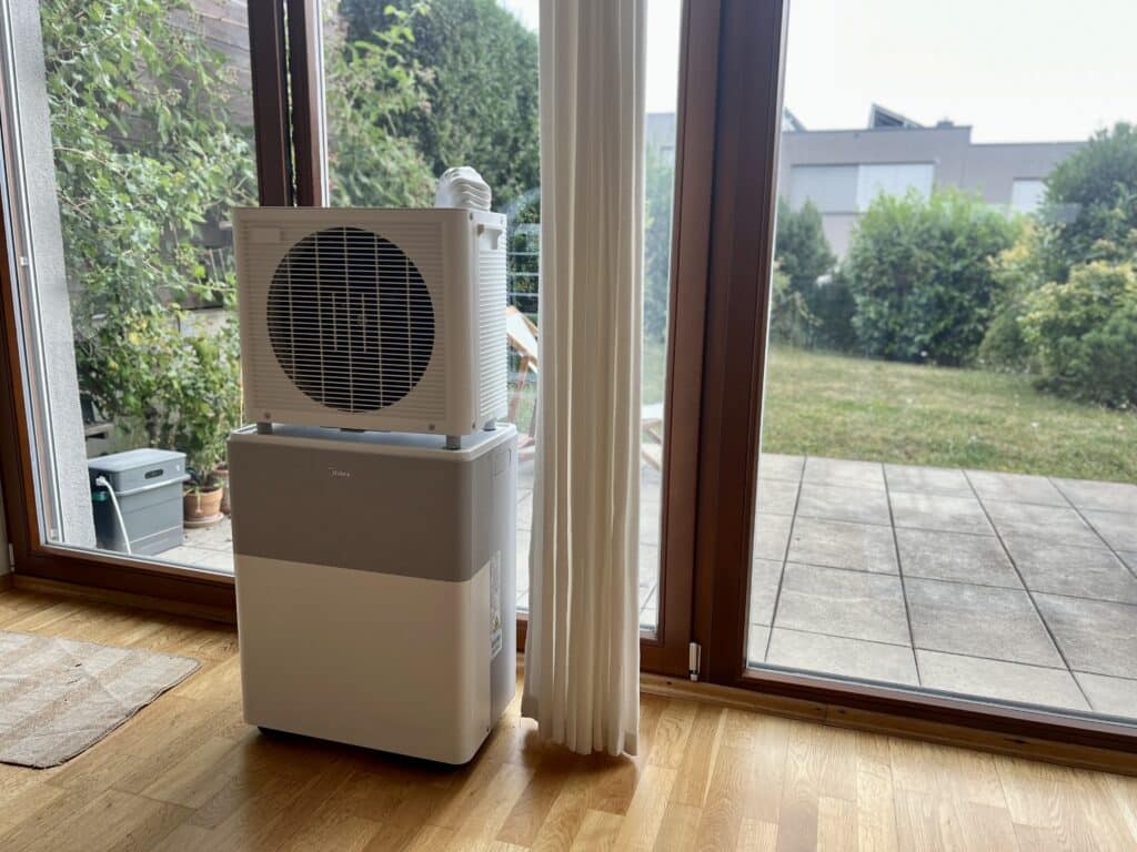 Midea PortaSplit übereinander gestapelt