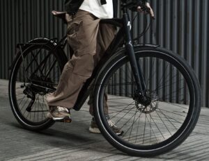 Preissturz bei 19,5 kg E-Bike: Modell mit Drehmomentsensor auf 890 Euro reduziert