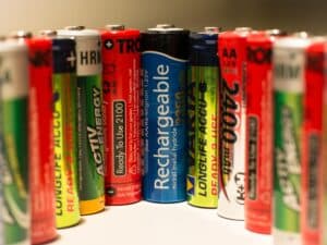 Akku-Durchbruch: Neue Batterie-Technik sorgt für fast doppelte Reichweite