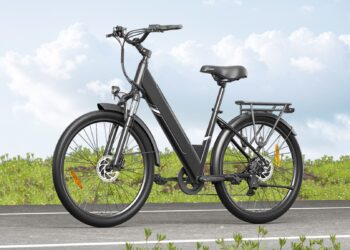 Schnäppchen-E-Bike kostenlos laden mit reduziertem Solargenerator laden: Weihnachtssale bei Geekmaxi