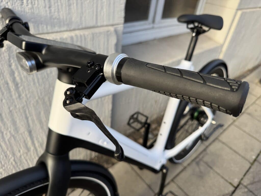 Bremsleitungen sind komplett intern verlegt