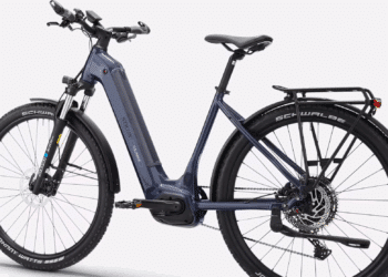 Stilus hochwertiges E-SUV von Decathlon