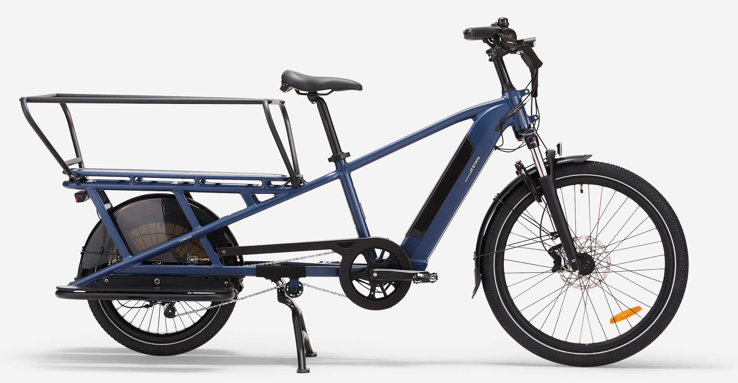 Das E THREE 500 in Blau