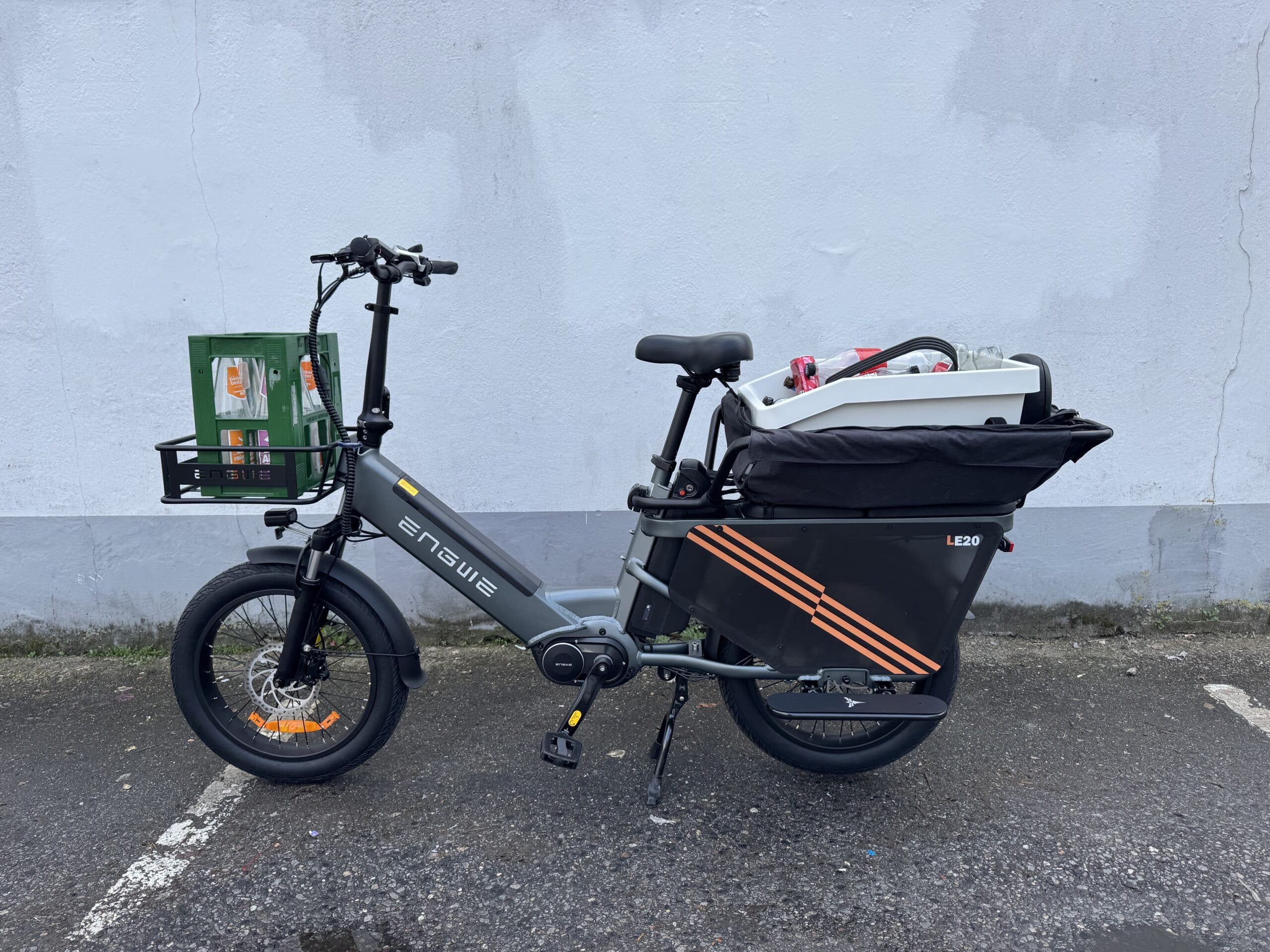 engwe-le20-lastenrad-mit-getraenkekisten-und-frontkiste