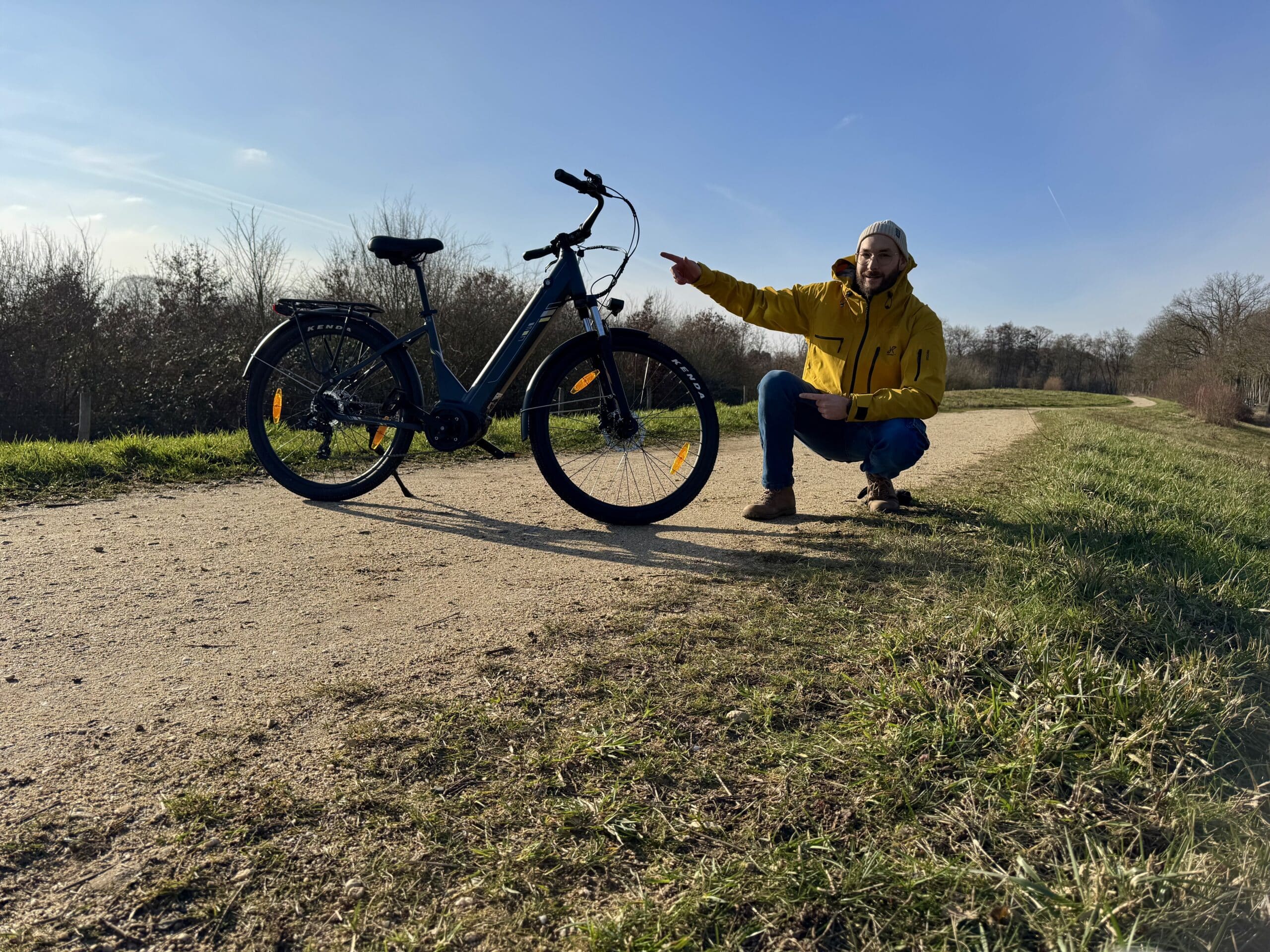 Mittelmotor-E-Bike für 999 Euro: Touroll Urbano 3 im Test