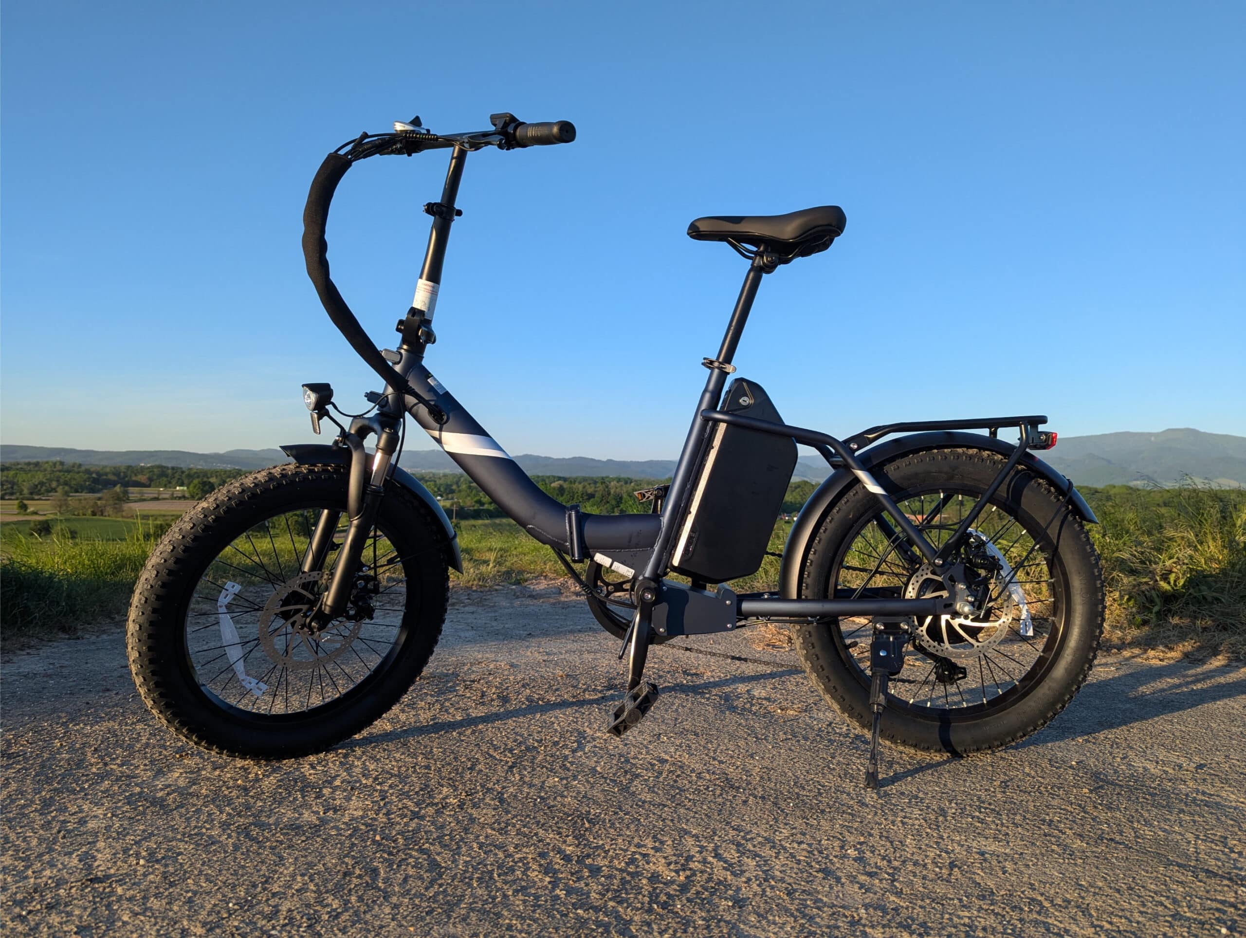 Touroll S3 Pro im Test: Günstiges E-Klapprad mit Mega-Akku