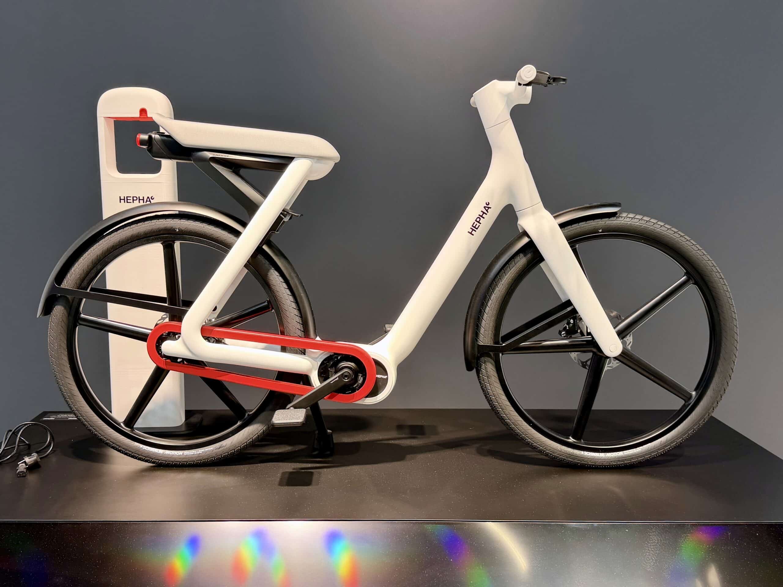 Hepha Urban X: Dieses E-Bike spricht, schaltet & bremst